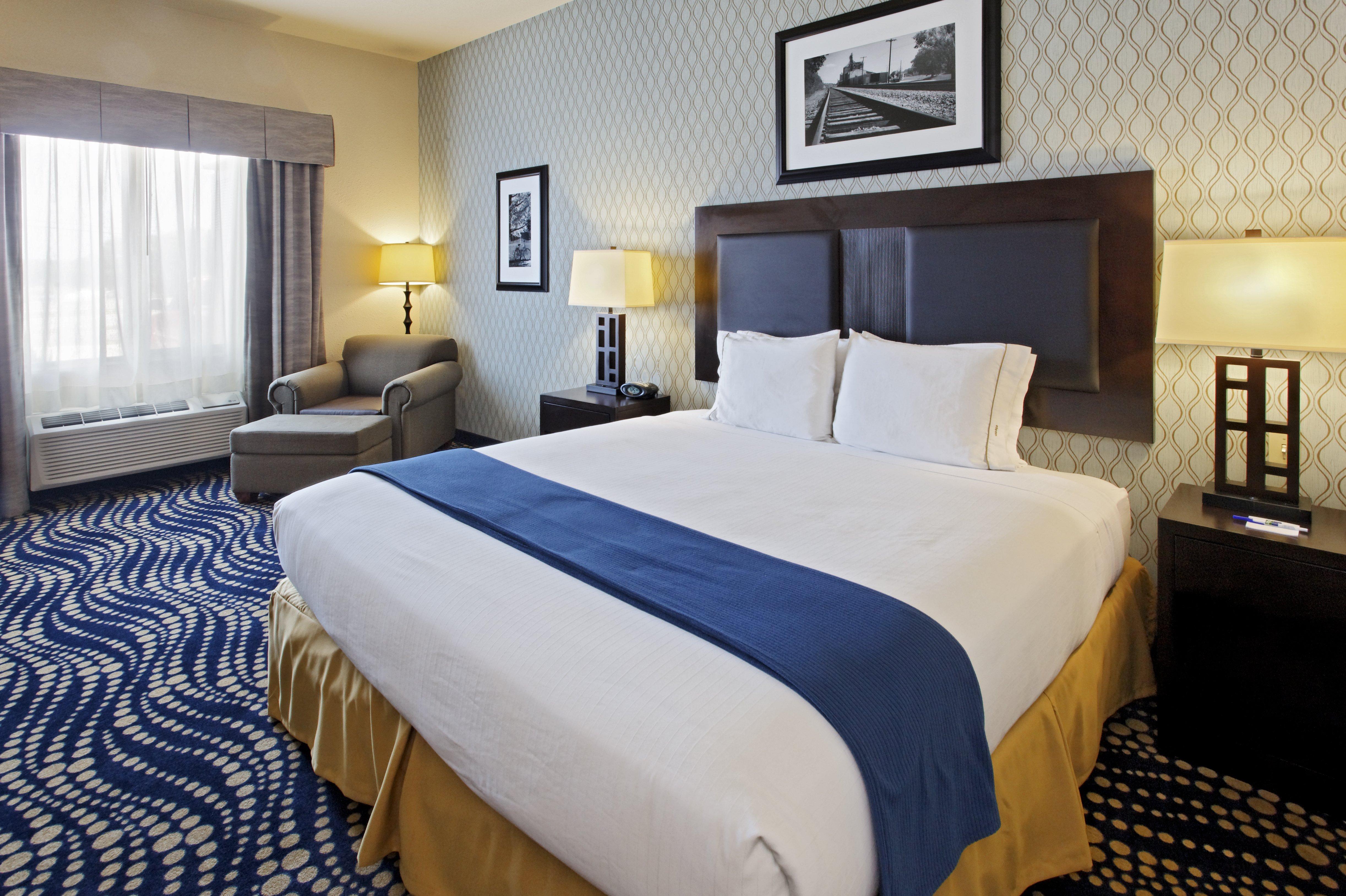 Holiday Inn Express Hotel And Suites Weatherford By Ihg Exterior foto
