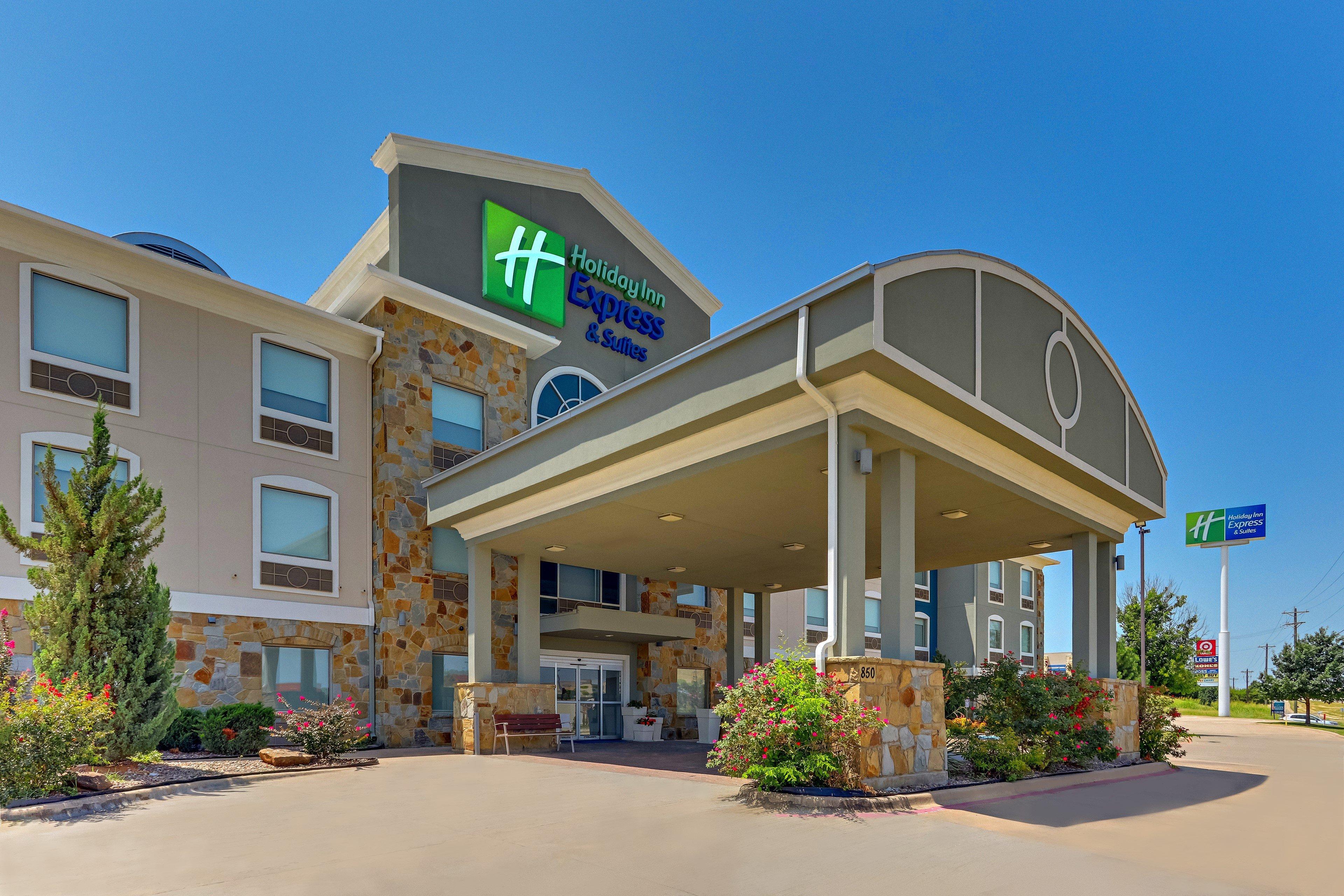 Holiday Inn Express Hotel And Suites Weatherford By Ihg Exterior foto
