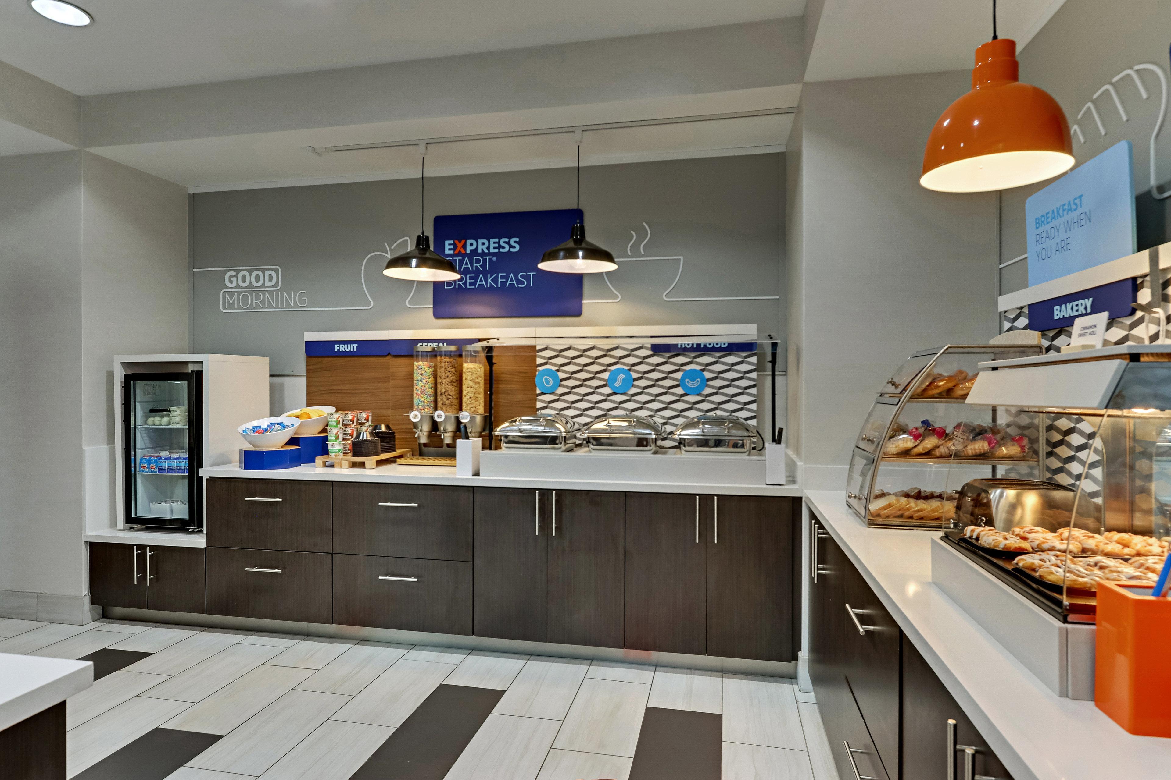 Holiday Inn Express Hotel And Suites Weatherford By Ihg Exterior foto